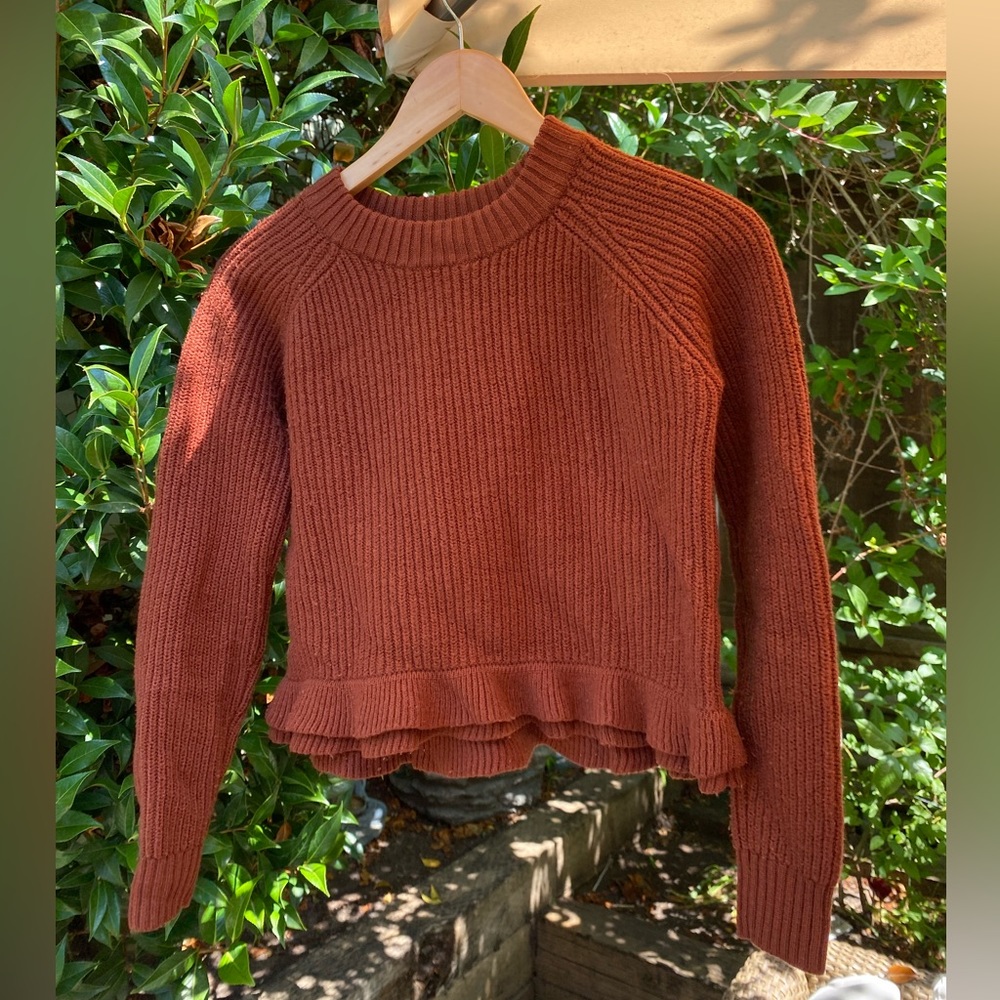 Gingerbread Ruffled Knit Aritzia Sweater